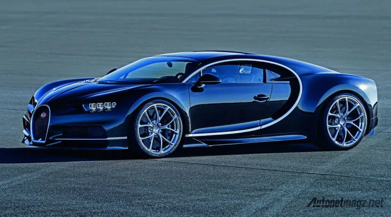 Bugatti Chiron Merah