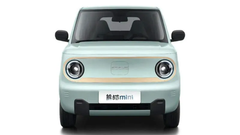 Geely Panda Mini EV Putih