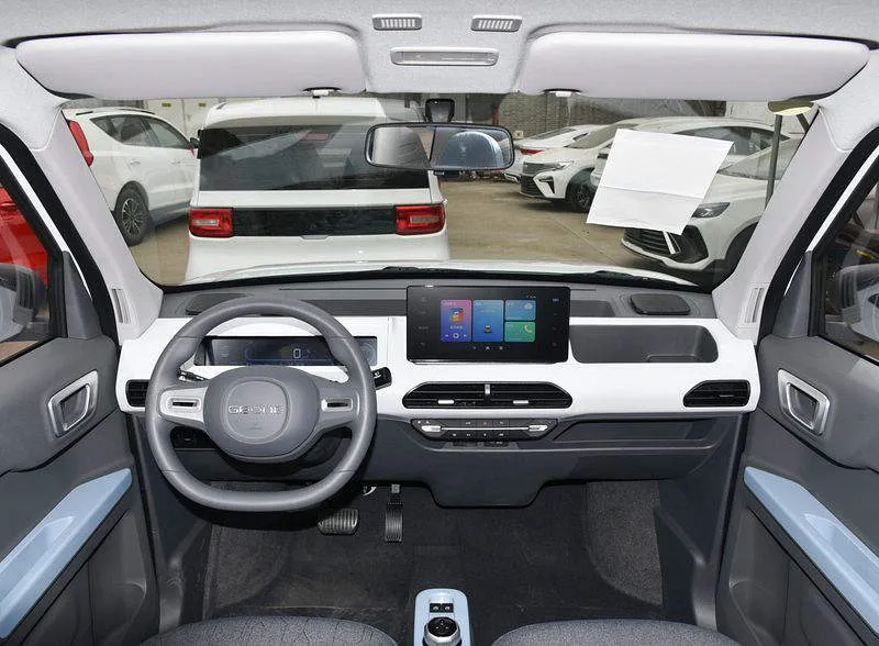 Desain Interior Mobil