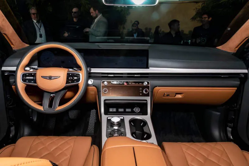 Desain Interior Mobil