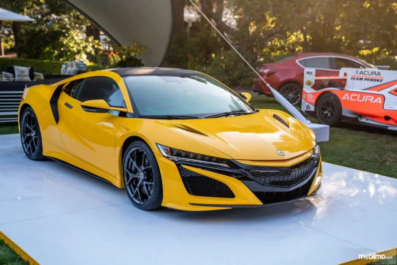 Acura NSX 130R White