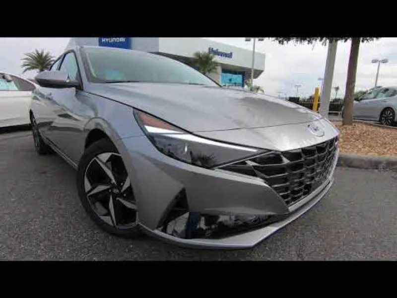 Hyundai Elantra Ceramic White