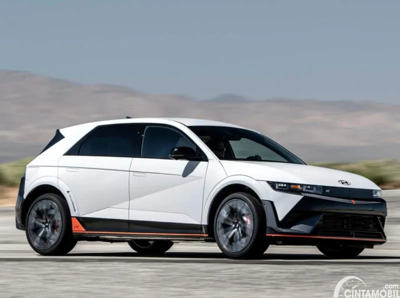 Hyundai Ioniq 5 N Titan Gray Metallic