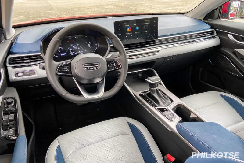 Desain Interior Mobil