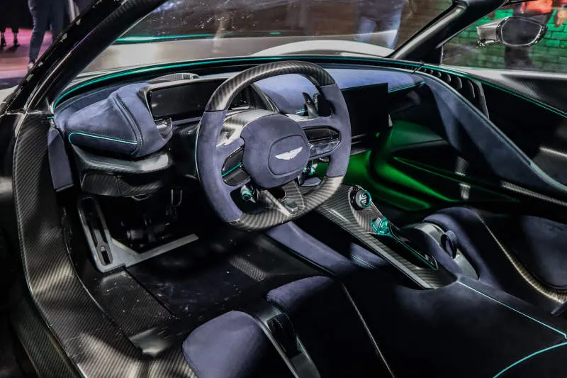 Desain Interior Mobil