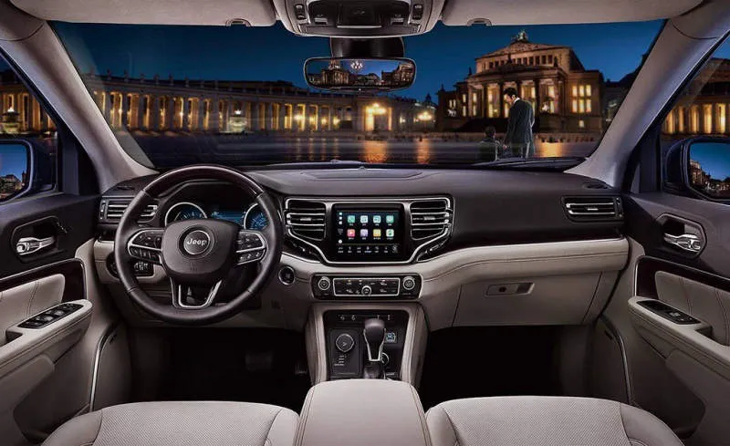 Desain Interior Mobil