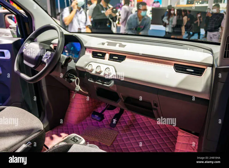 Desain Interior Mobil