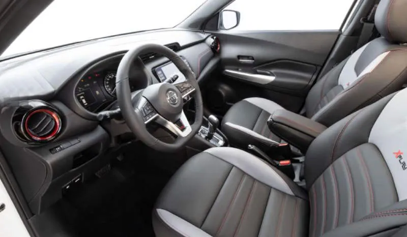 Desain Interior Mobil