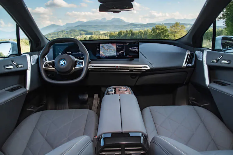 Desain Interior Mobil