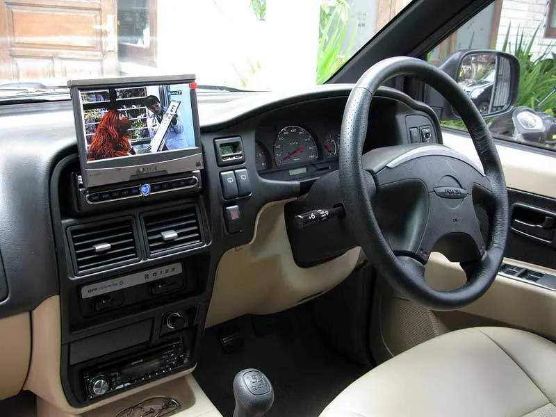 Desain Interior Mobil