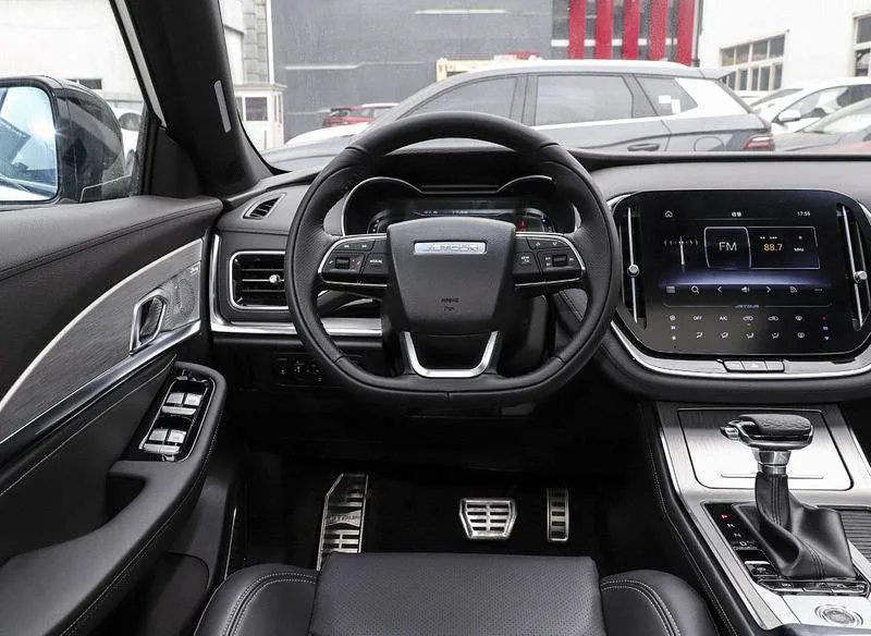 Desain Interior Mobil