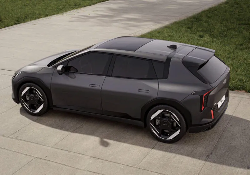 Kia EV4 Concept Abu-abu Metalik