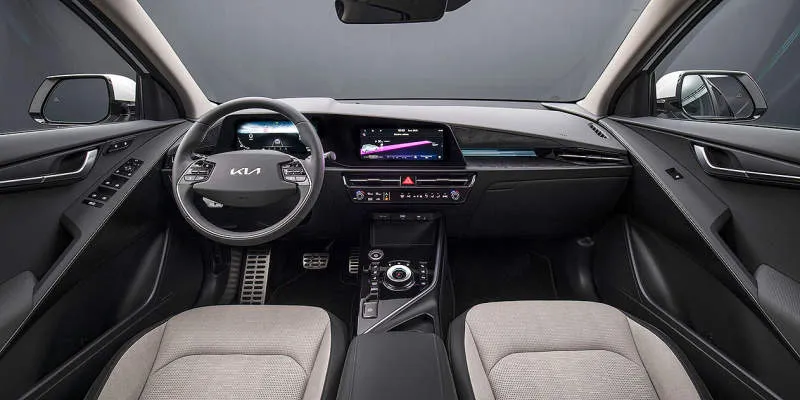 Desain Interior Mobil
