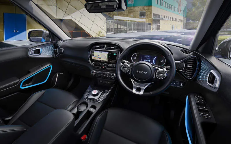 Desain Interior Mobil