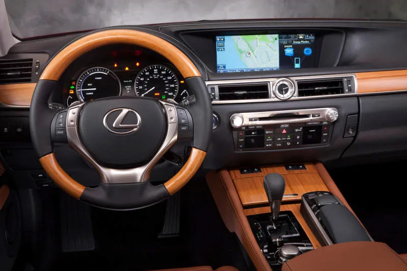 Desain Interior Mobil