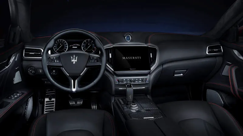 Desain Interior Mobil
