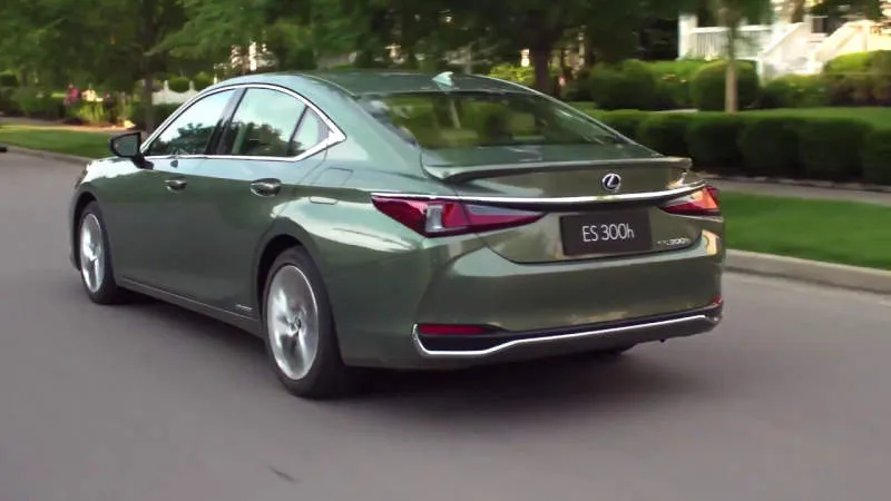 Lexus ES 300h Ultra Luxury Mercury Grey Mica