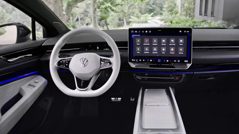 Desain Interior Mobil