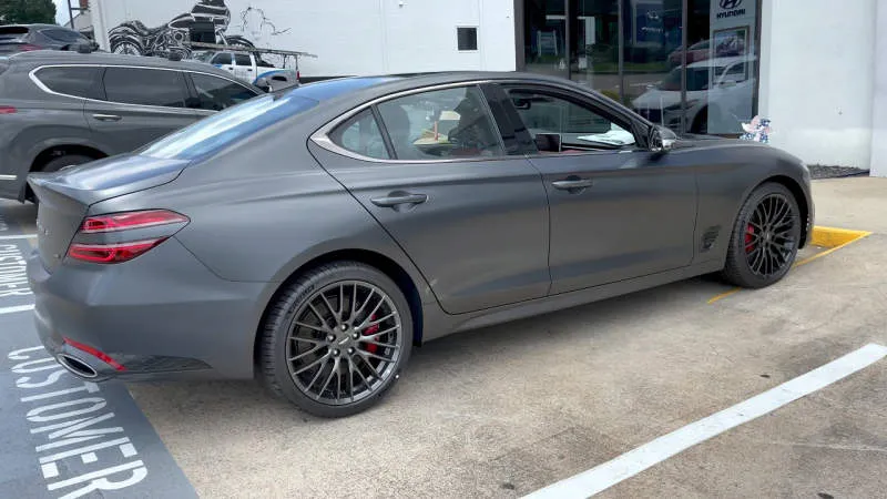 Genesis G70 Tasman Blue