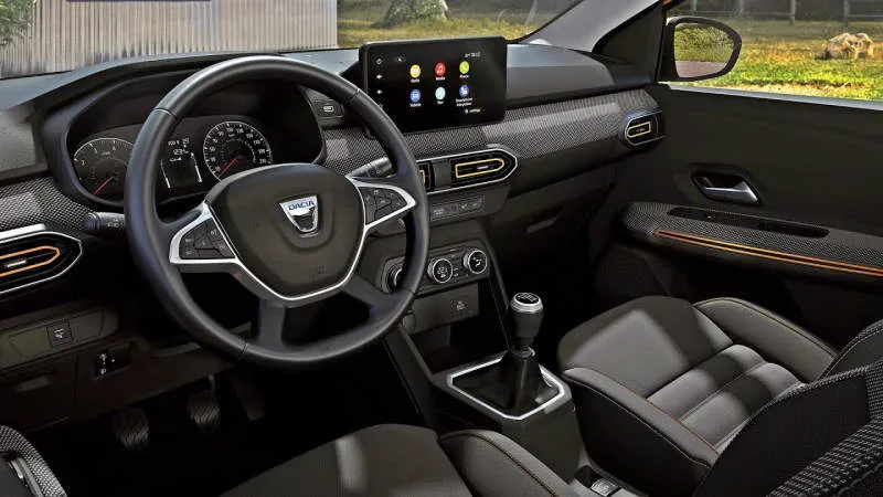 Desain Interior Mobil
