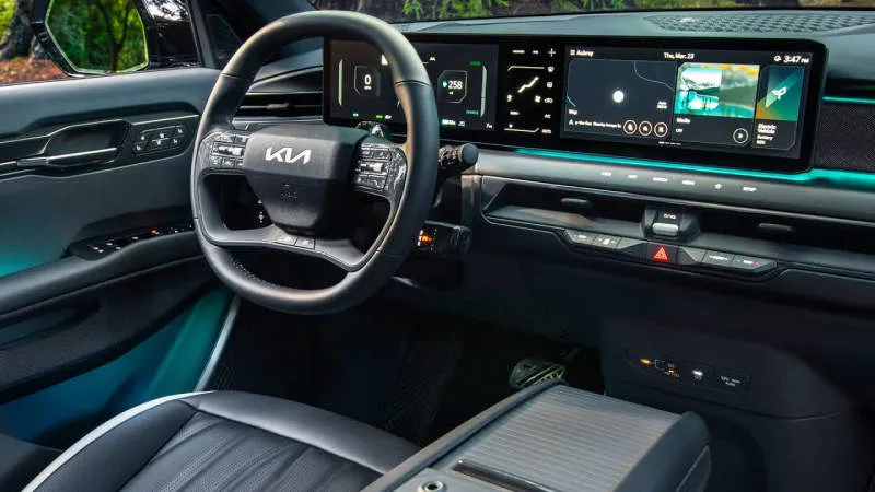 Desain Interior Mobil