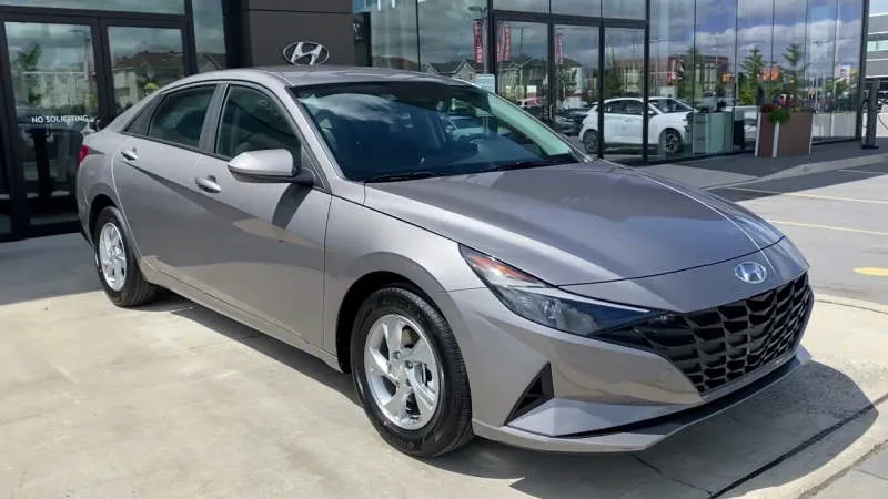 Hyundai Elantra Ceramic White