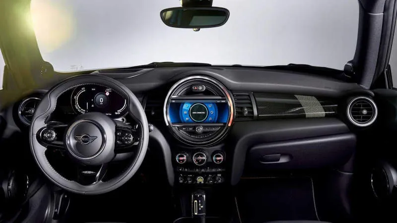 Desain Interior Mobil