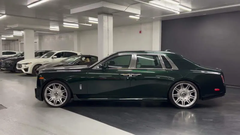 Rolls-Royce Ghost Black Diamond