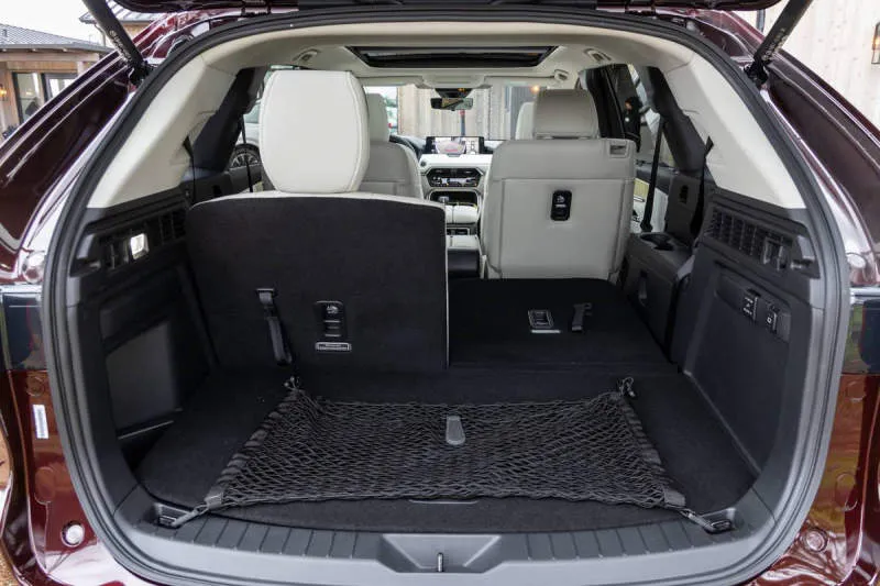 Desain Interior Mobil