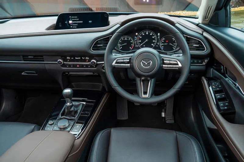 Desain Interior Mobil