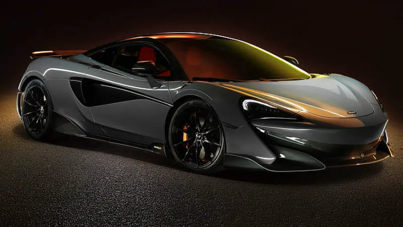 McLaren GTS Merah
