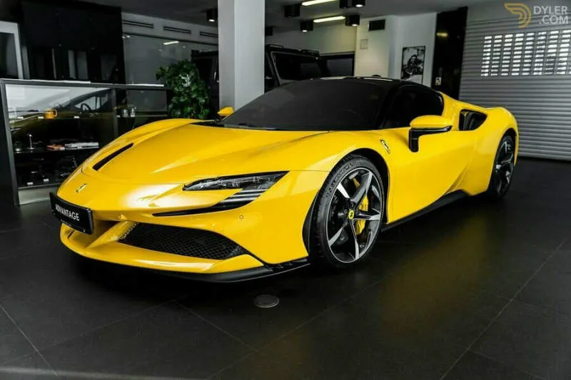 Ferrari SF90 Spider Nero Daytona