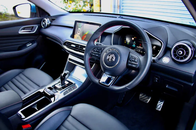 Desain Interior Mobil