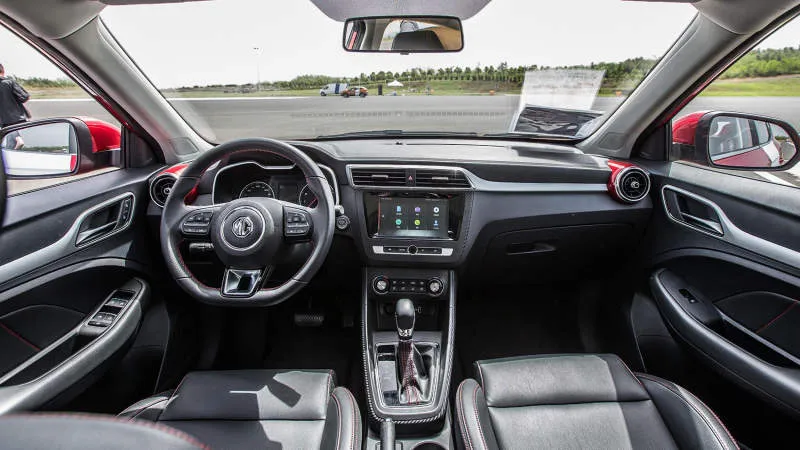 Desain Interior Mobil