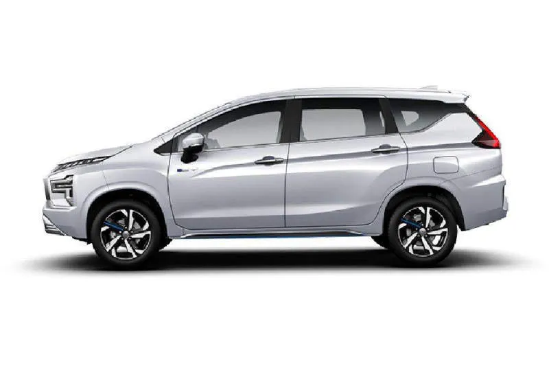 Mitsubishi Xpander Hybrid Graphite Grey Metallic