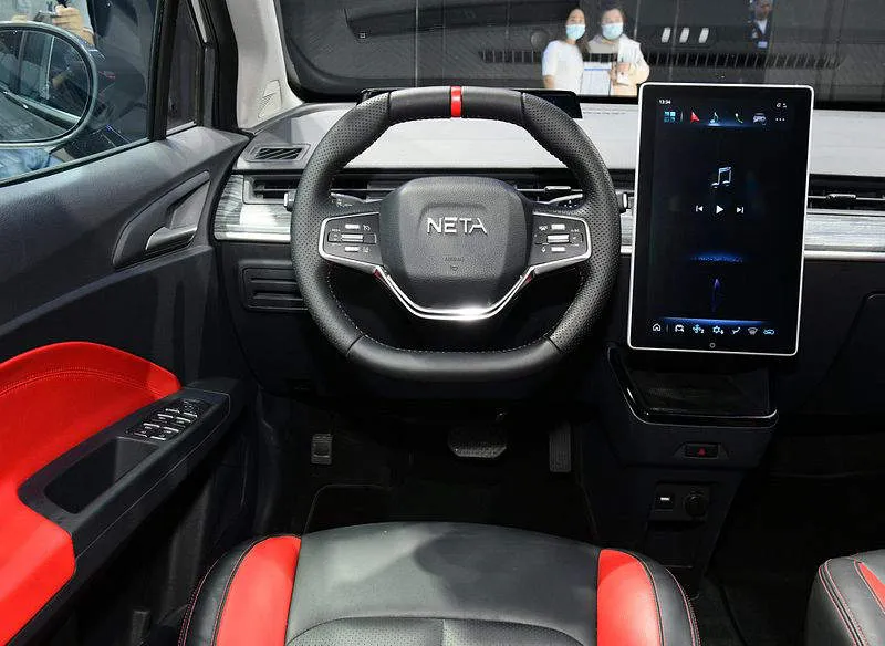 Desain Interior Mobil