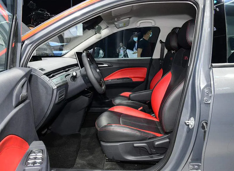 Desain Interior Mobil