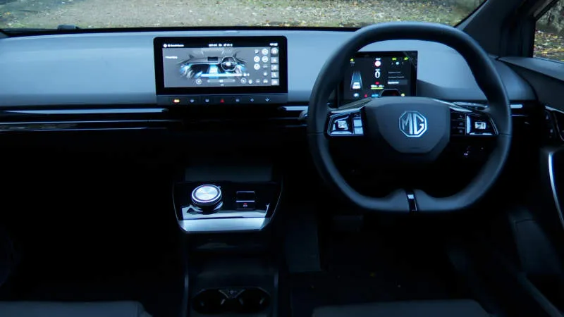 Desain Interior Mobil