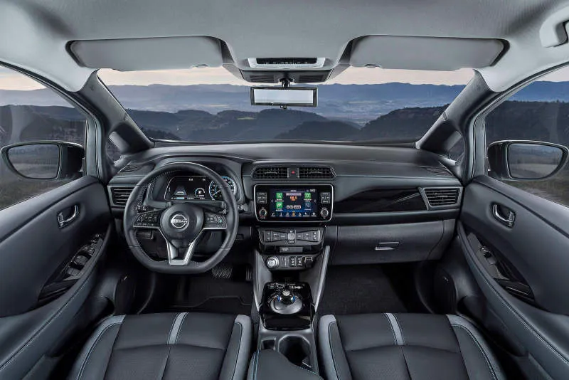 Desain Interior Mobil