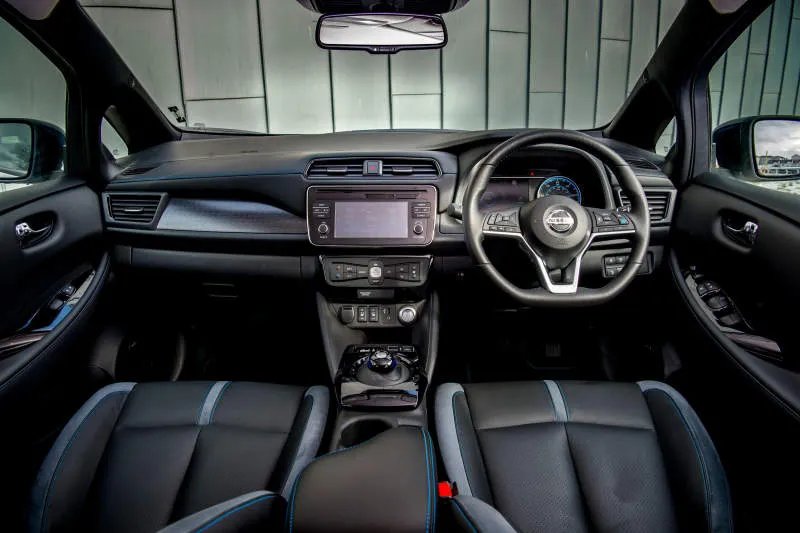 Desain Interior Mobil