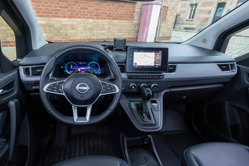 Desain Interior Mobil