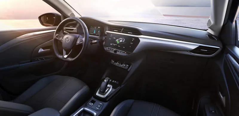 Desain Interior Mobil