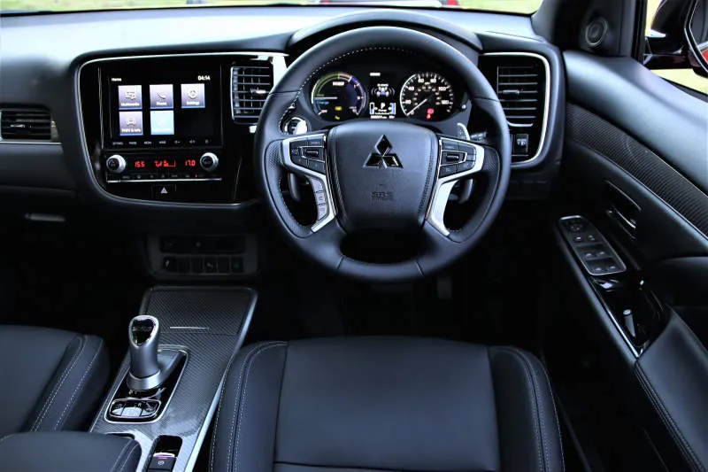 Desain Interior Mobil