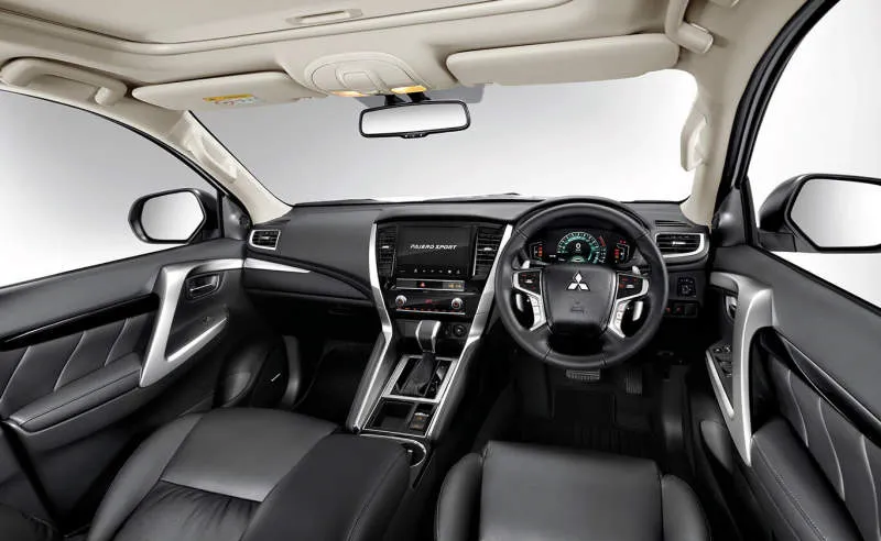 Desain Interior Mobil