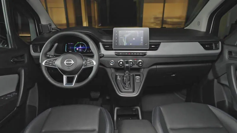 Desain Interior Mobil