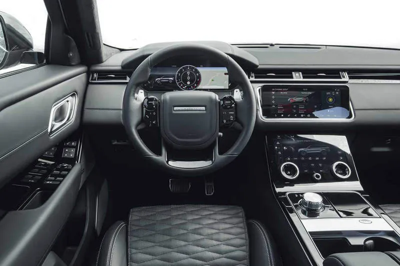 Desain Interior Mobil