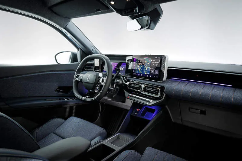 Desain Interior Mobil