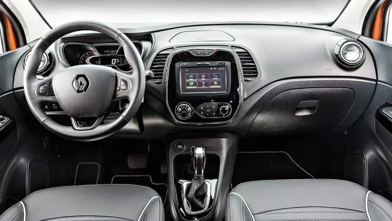 Desain Interior Mobil
