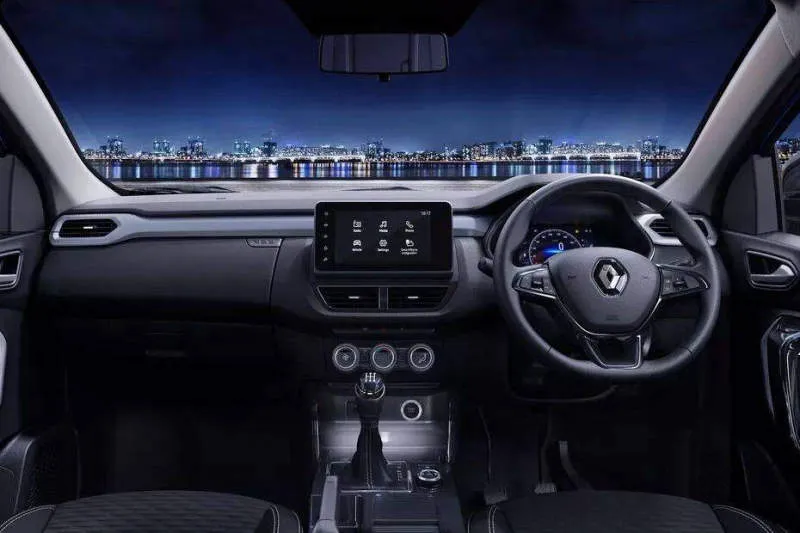 Desain Interior Mobil