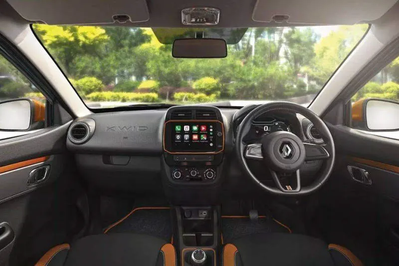 Desain Interior Mobil